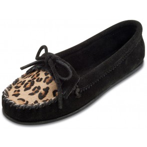 Minnetonka - Women's Leopard  Kilty Suede - Black